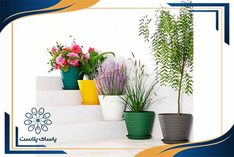 گلدان پلاستیکی سفید