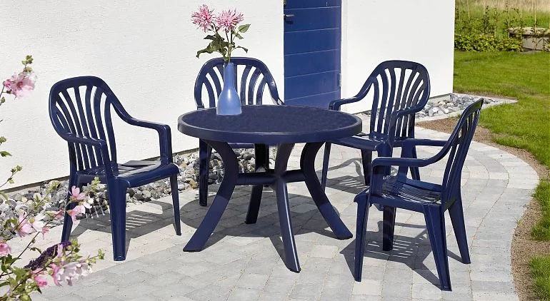 صندلی پلاستیکی باغی